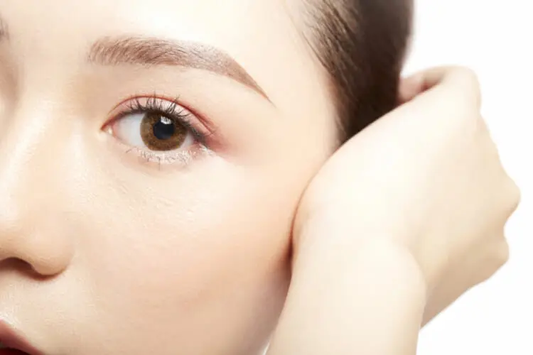 ばれない&強力!おすすめアイテープ12選|日中・夜のクセ付けで憧れの二重に