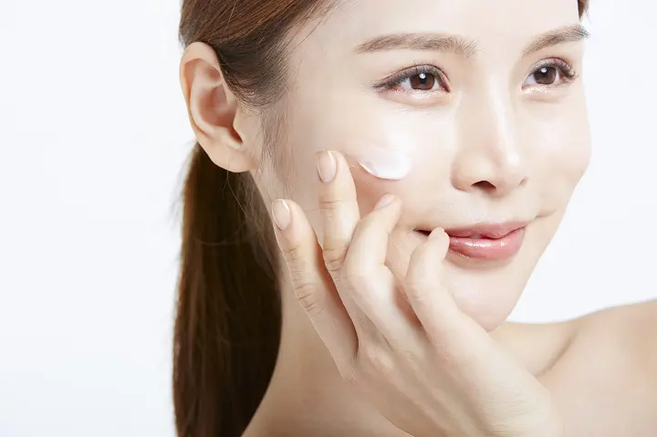 韓国コスメ 下地 40代