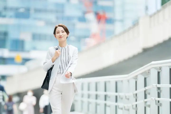 仕事で一万歩以上歩いてるのに痩せないのはなぜ?消費カロリーが少ない理由は?